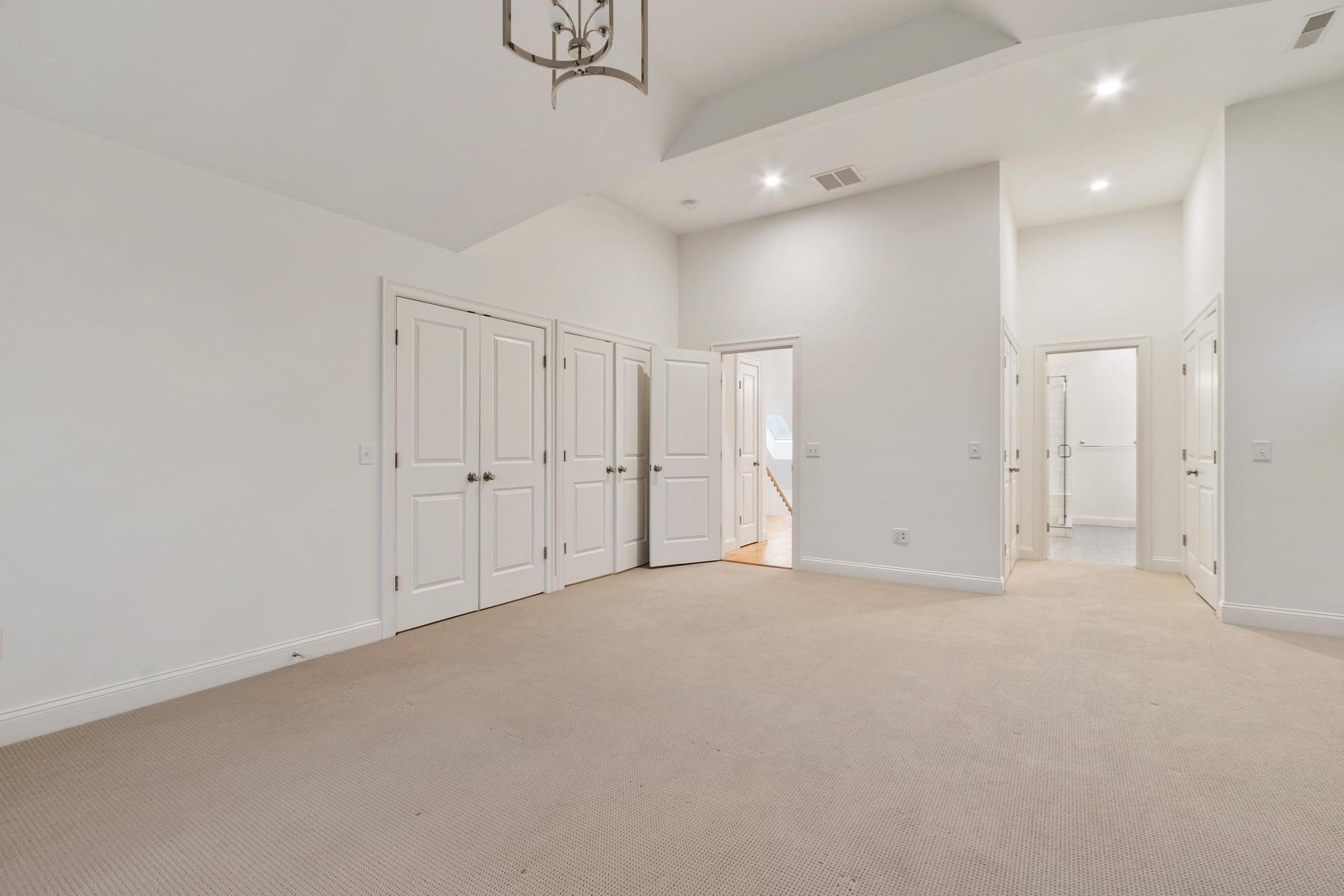 14 Millstone Dr # 14 Property Photo 20