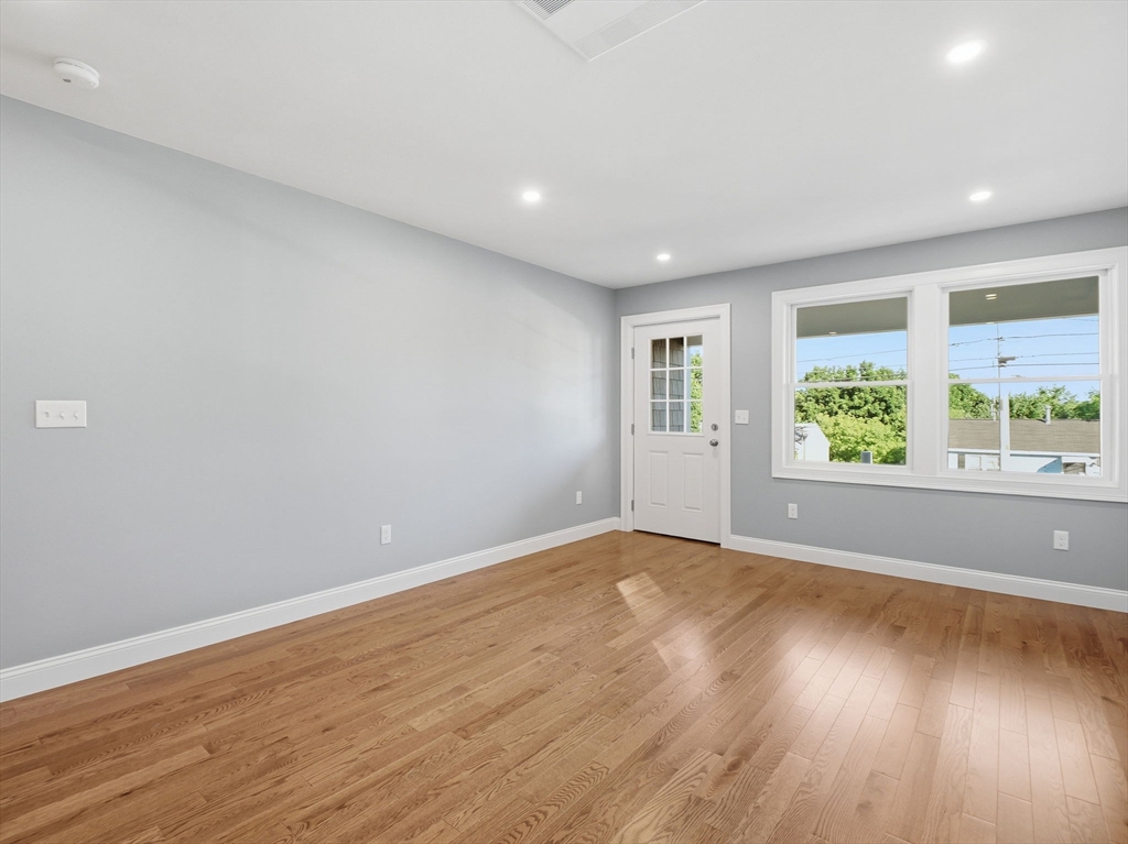 477 Washington Street # 477 Property Photo 7