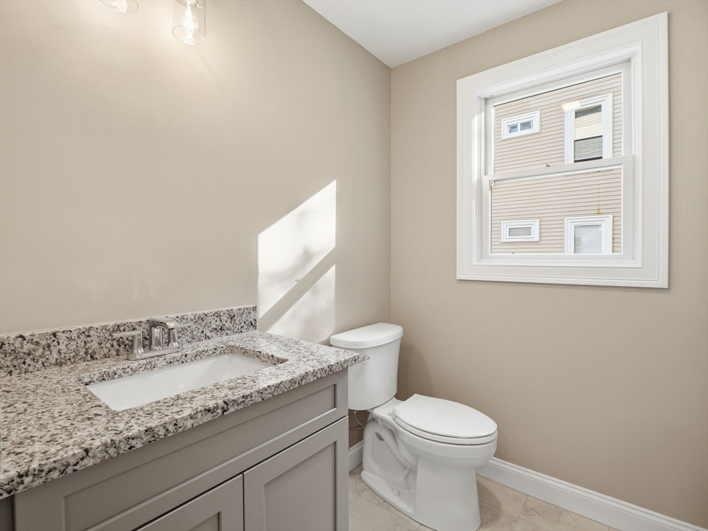 479 Washington Street # 479 Property Photo 8
