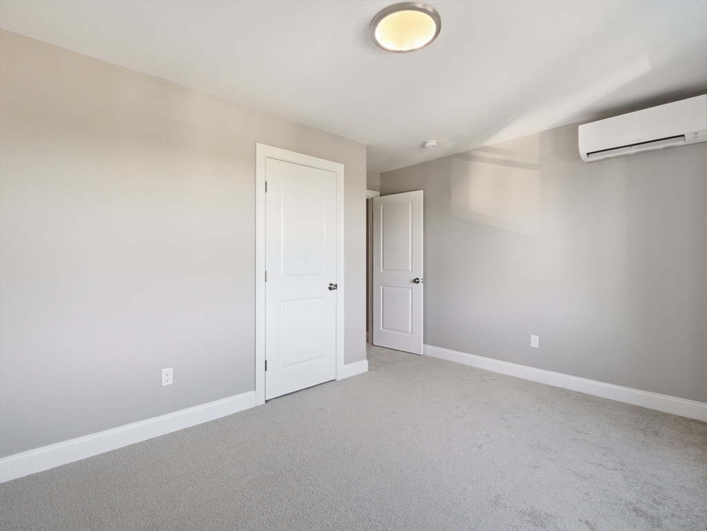 479 Washington Street # 479 Property Photo 14