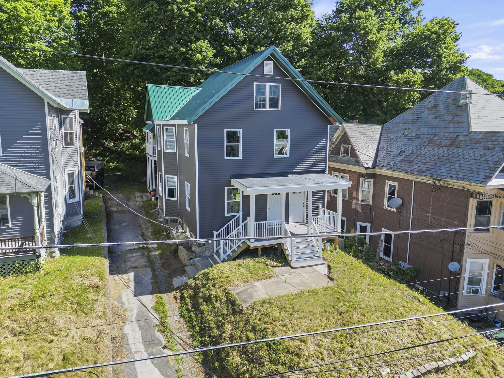 69-71 Hall St Property Photo 1
