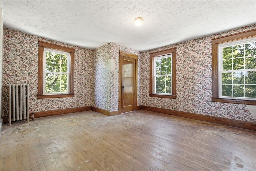 6 Ashburnham Rd Property Photo 10