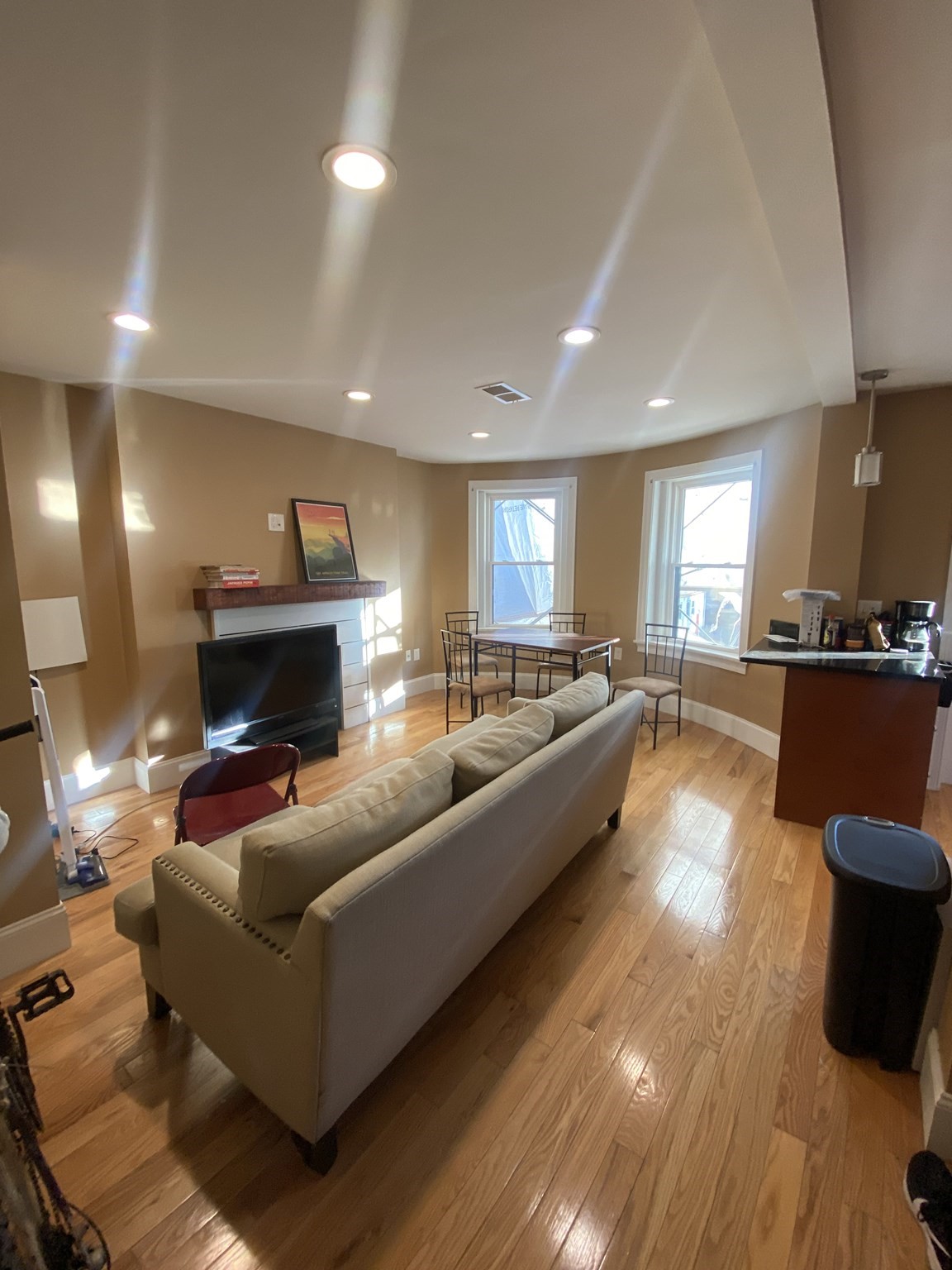 32 Linden St # 7 Property Photo 1