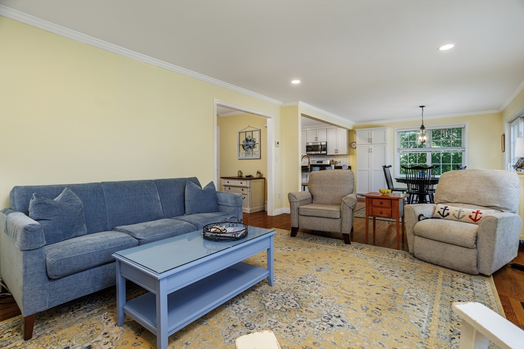 21 Joslin Street Property Photo 19