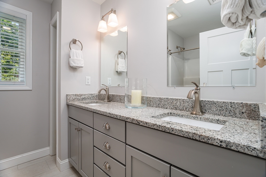 21 Joslin Street Property Photo 34