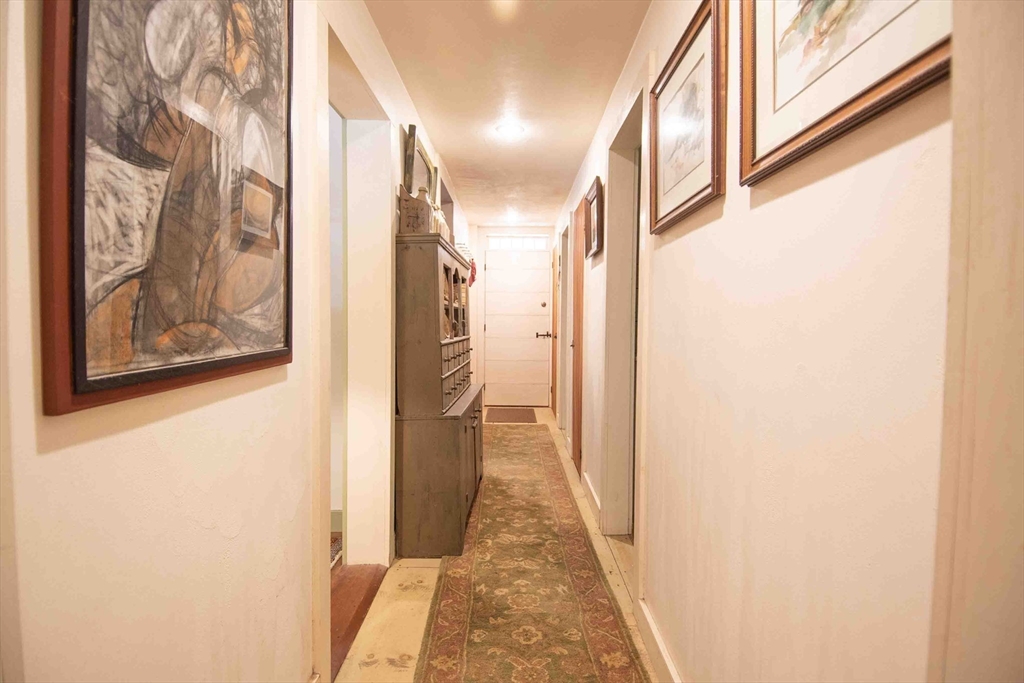 80 Lyman Rd Property Photo 15