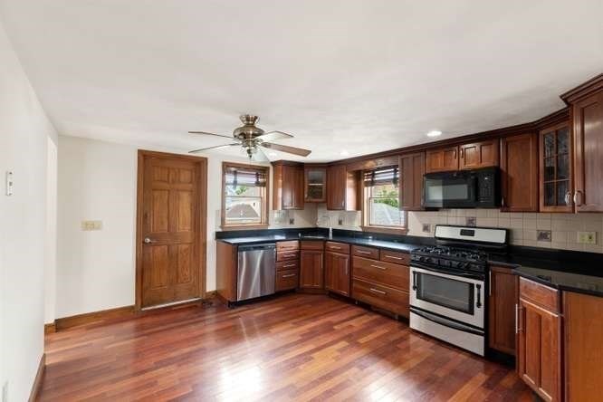 44 Paleologos Property Photo 16