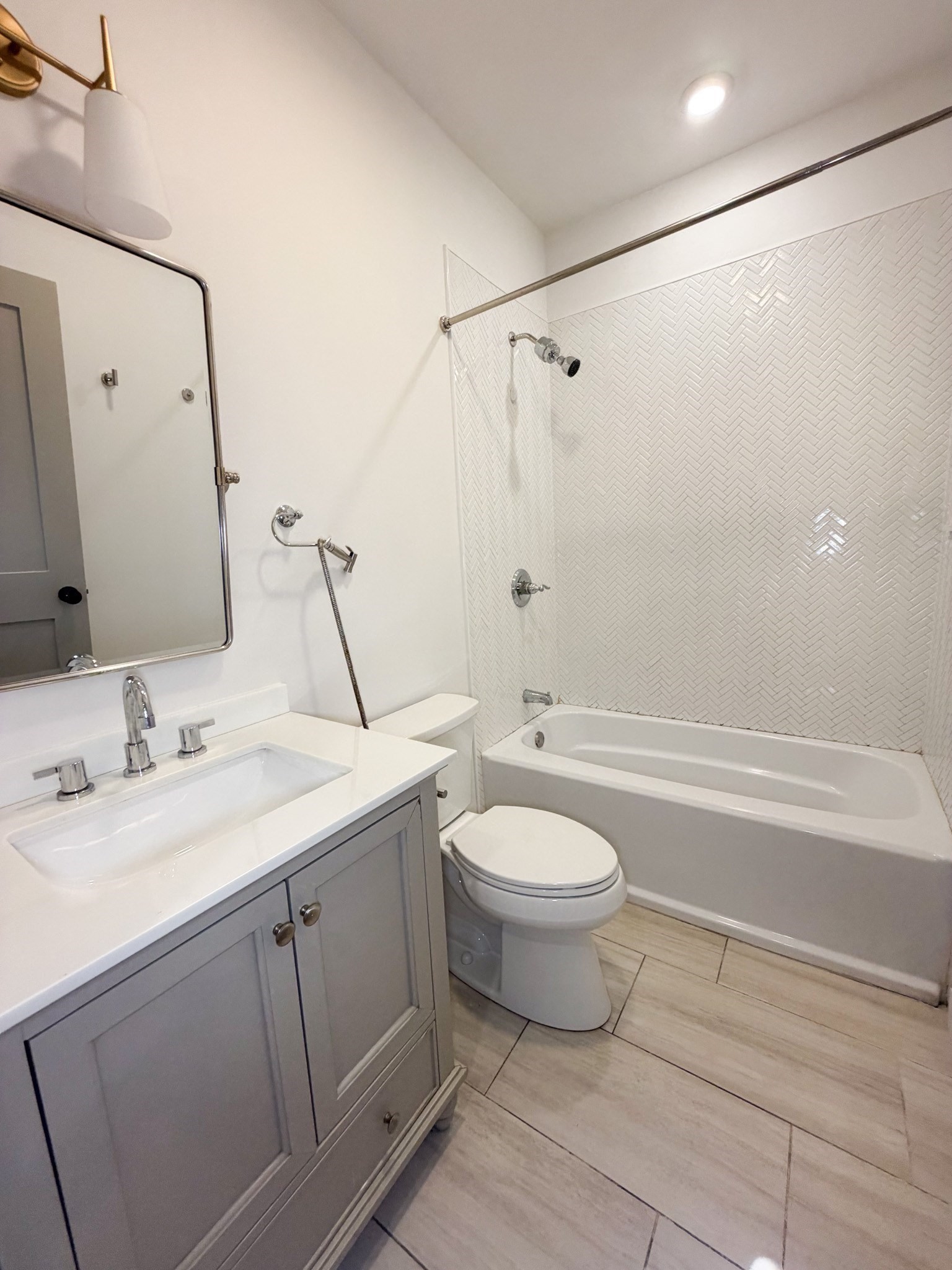 15 Maywood # 3 Property Photo 9