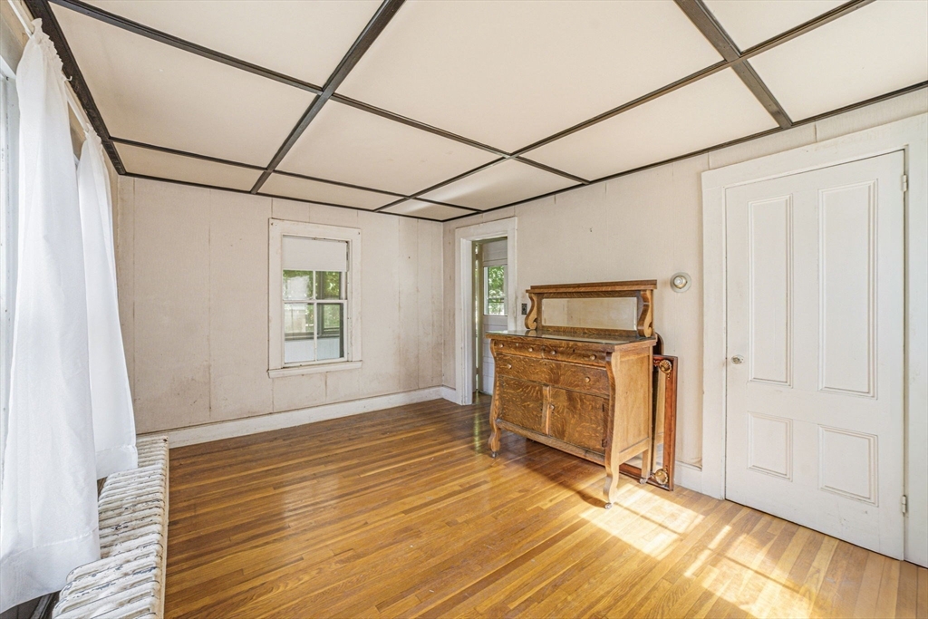 50 Marble St Property Photo 22