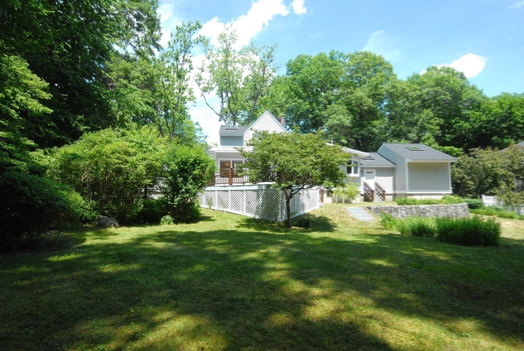 297 Laws Brook Rd Property Photo 5