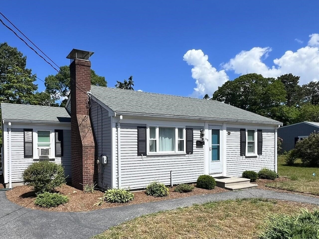 449 Long Pond Dr Property Photo 1