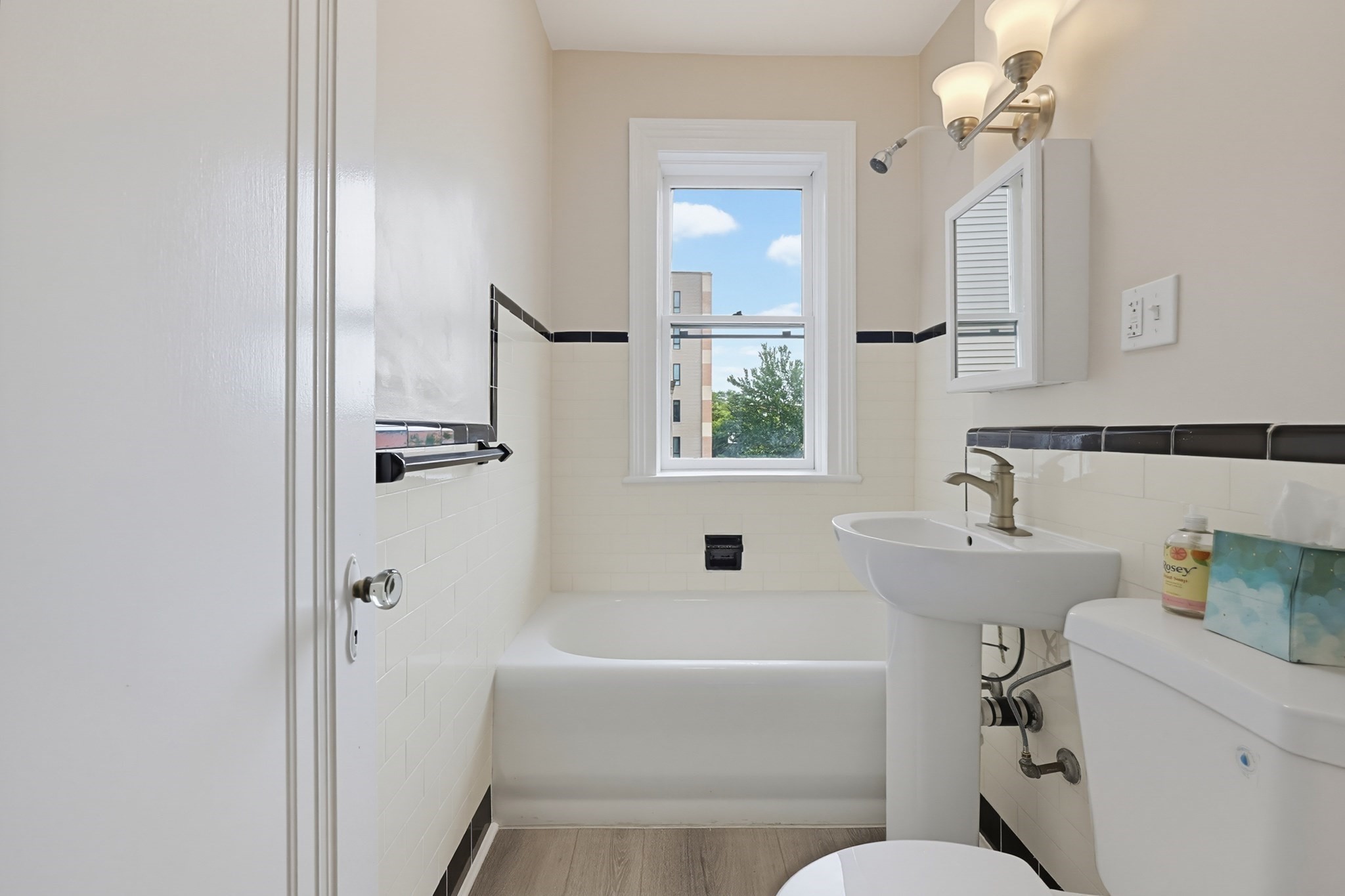 1662 Commonwealth Ave # 43 Property Photo 14