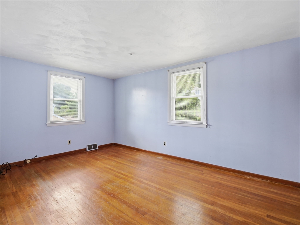 48 Pinedale Ave Property Photo 19