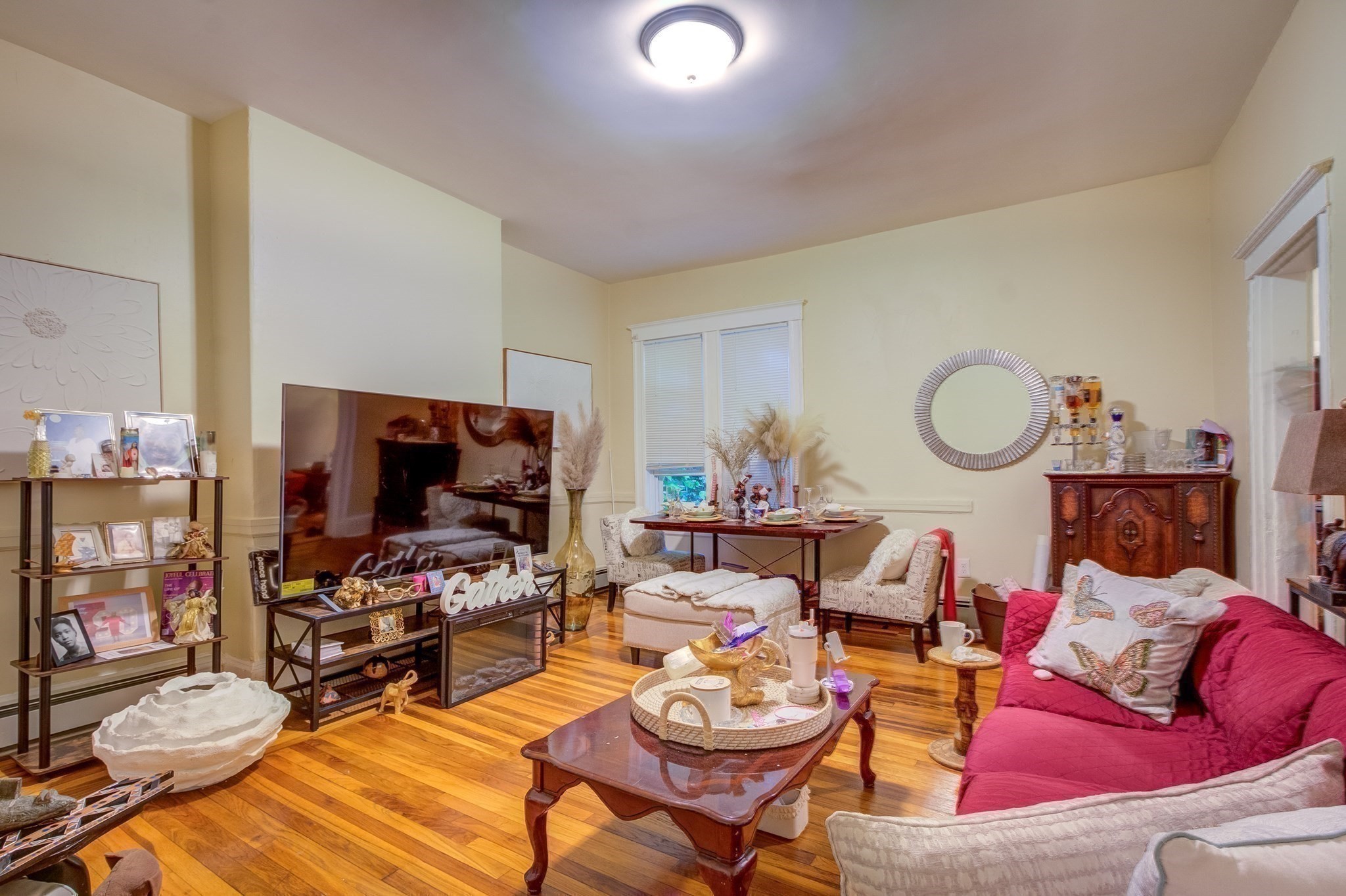 9 Forbes St Property Photo 8