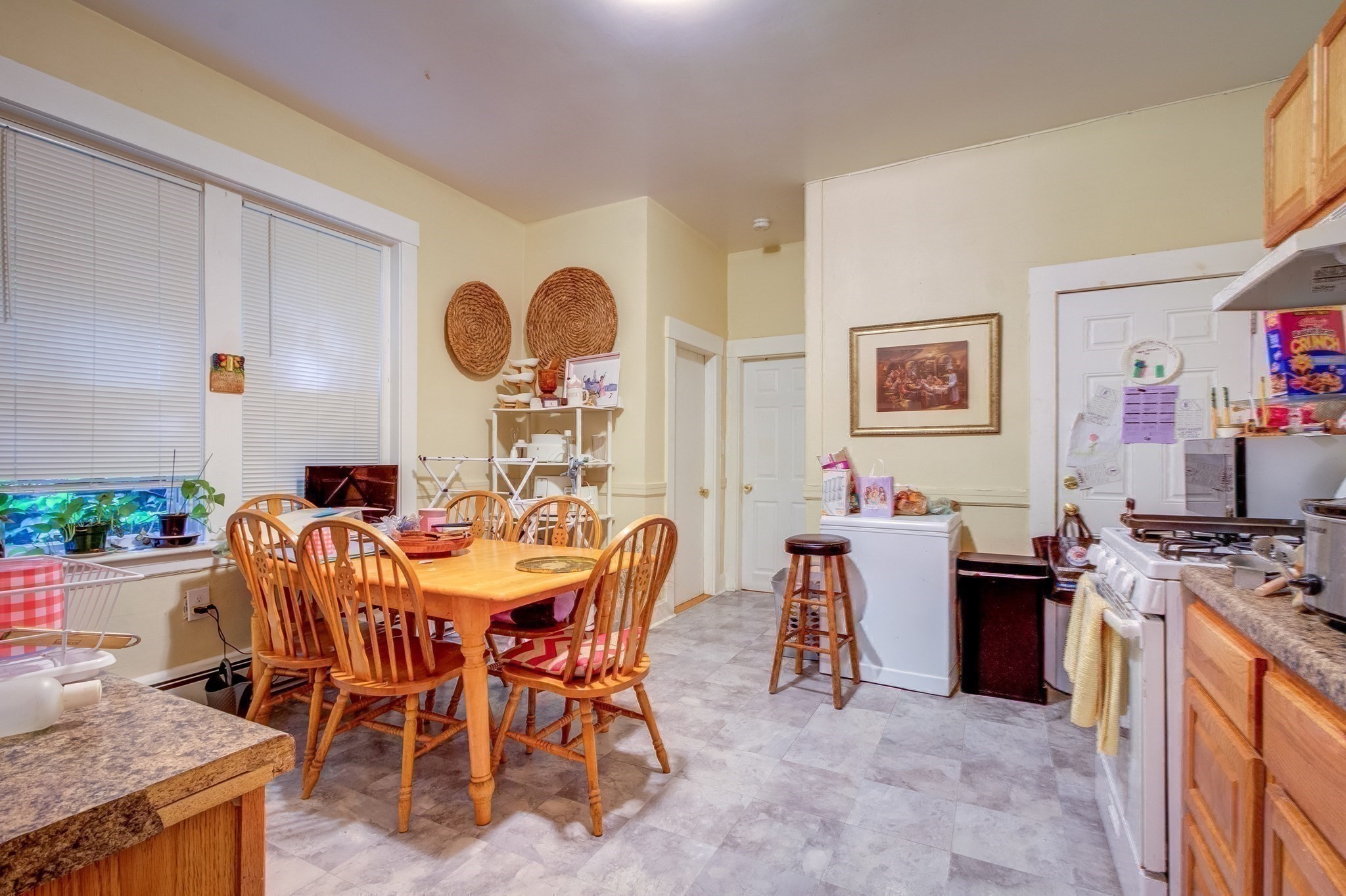 9 Forbes St Property Photo 15