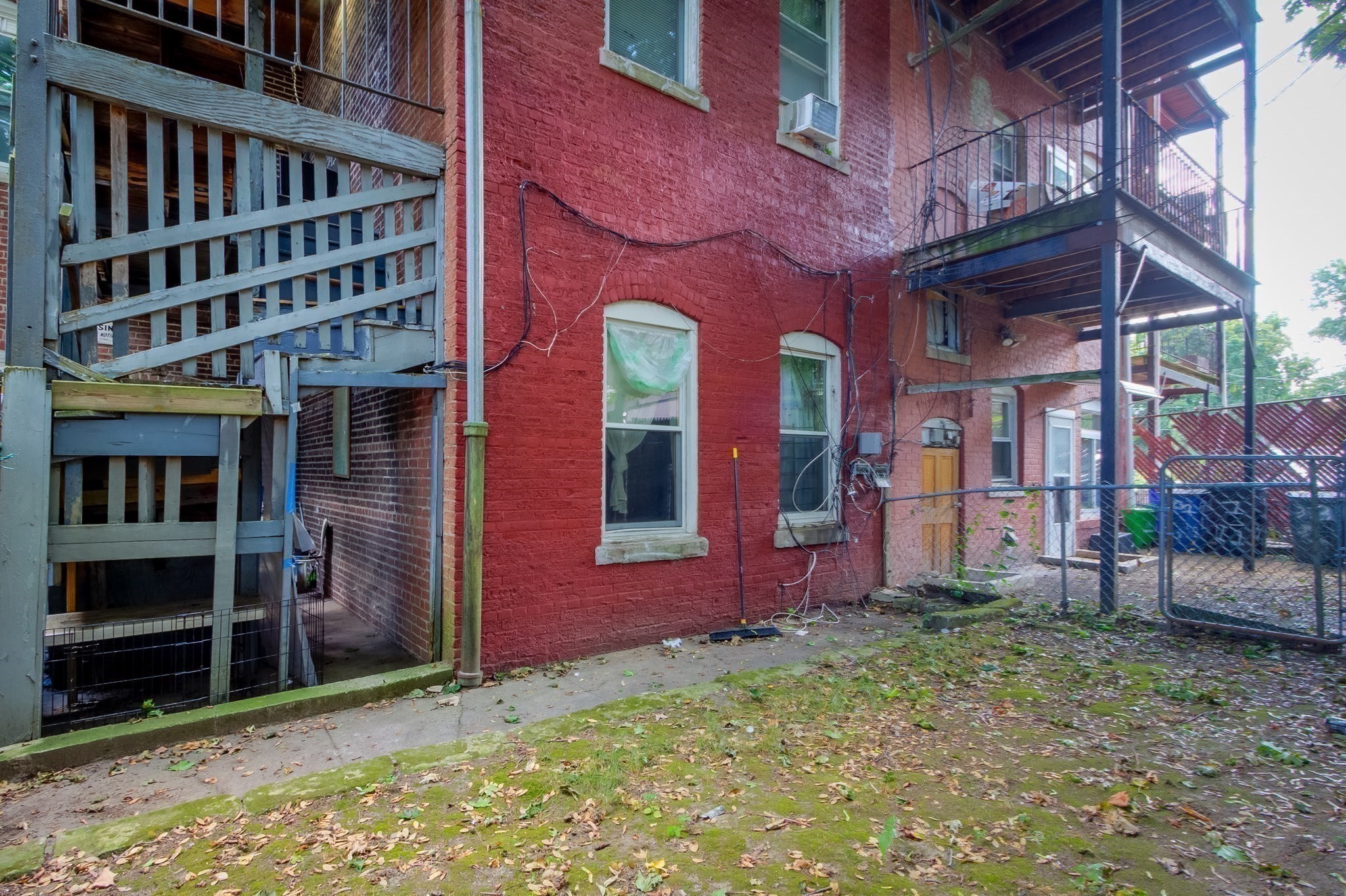 9 Forbes St Property Photo 26