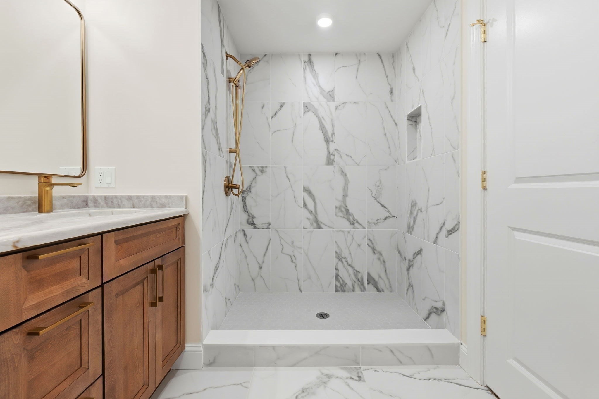 3 Pirmi Lane # 4 Property Photo 17