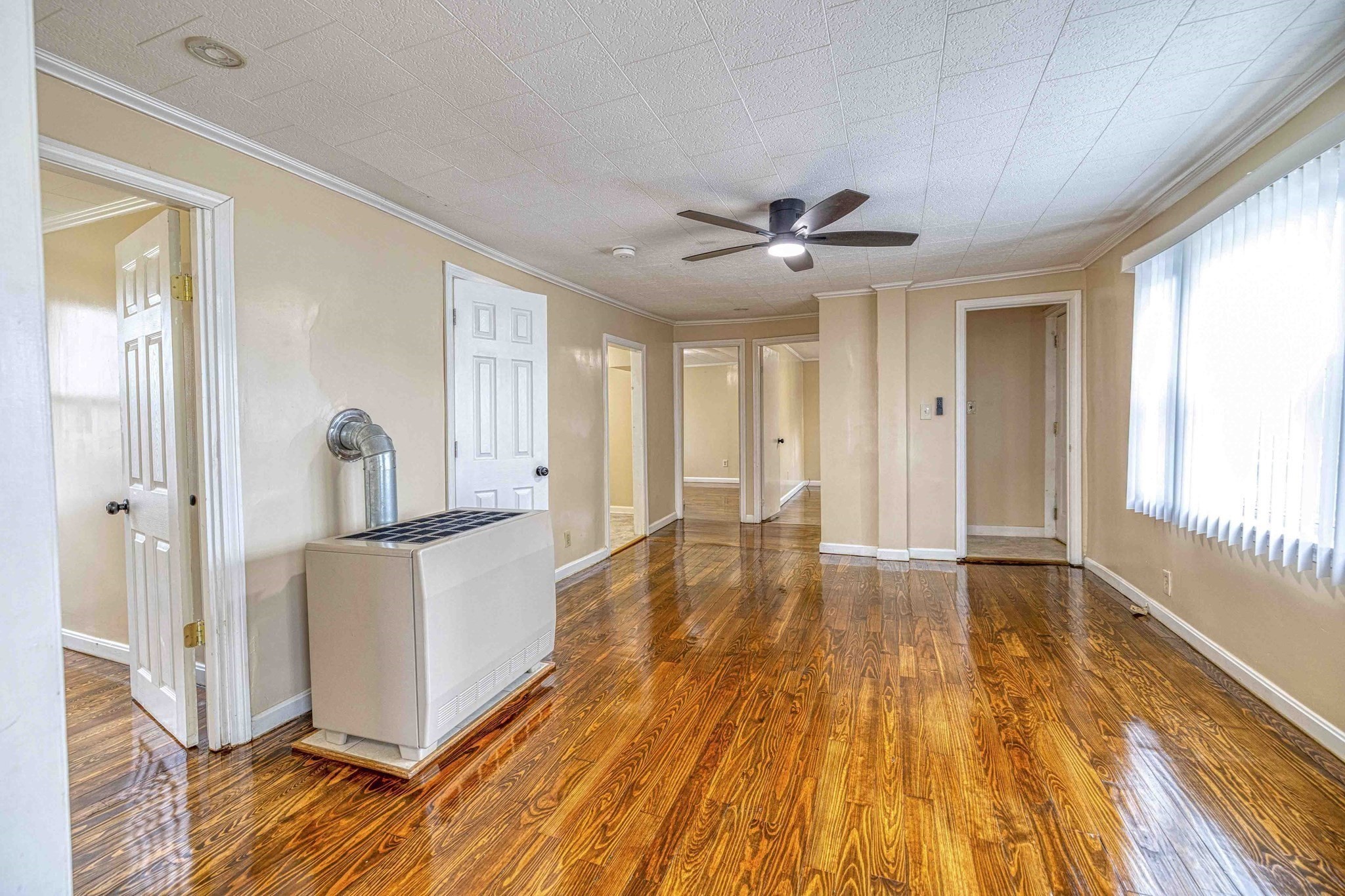 158 Raymond St. # 1 Property Photo 2