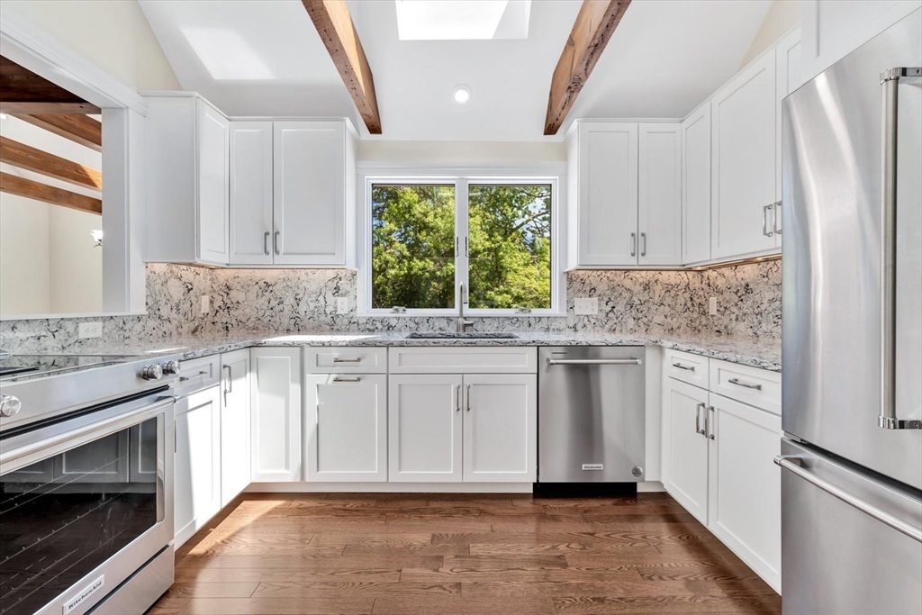 507 S Orleans Road Property Photo 3