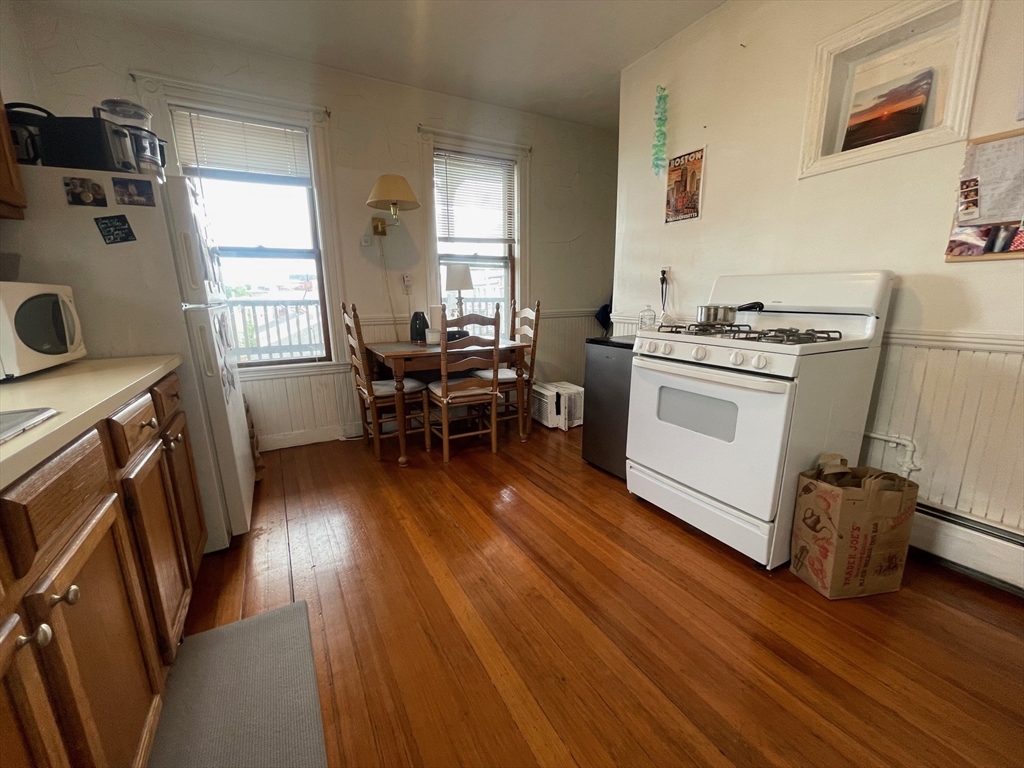44 I St # 3 Property Photo 6
