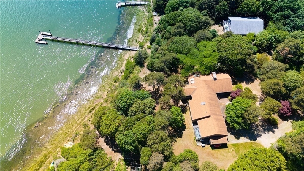 40 Kittiwake Ln Property Photo 1