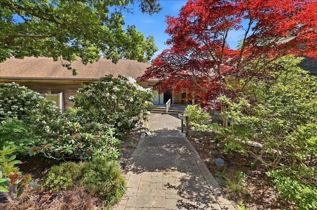 40 Kittiwake Ln Property Photo 6