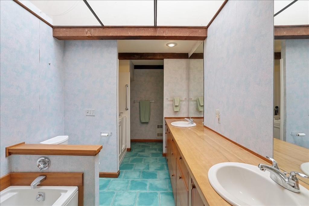 40 Kittiwake Ln Property Photo 38