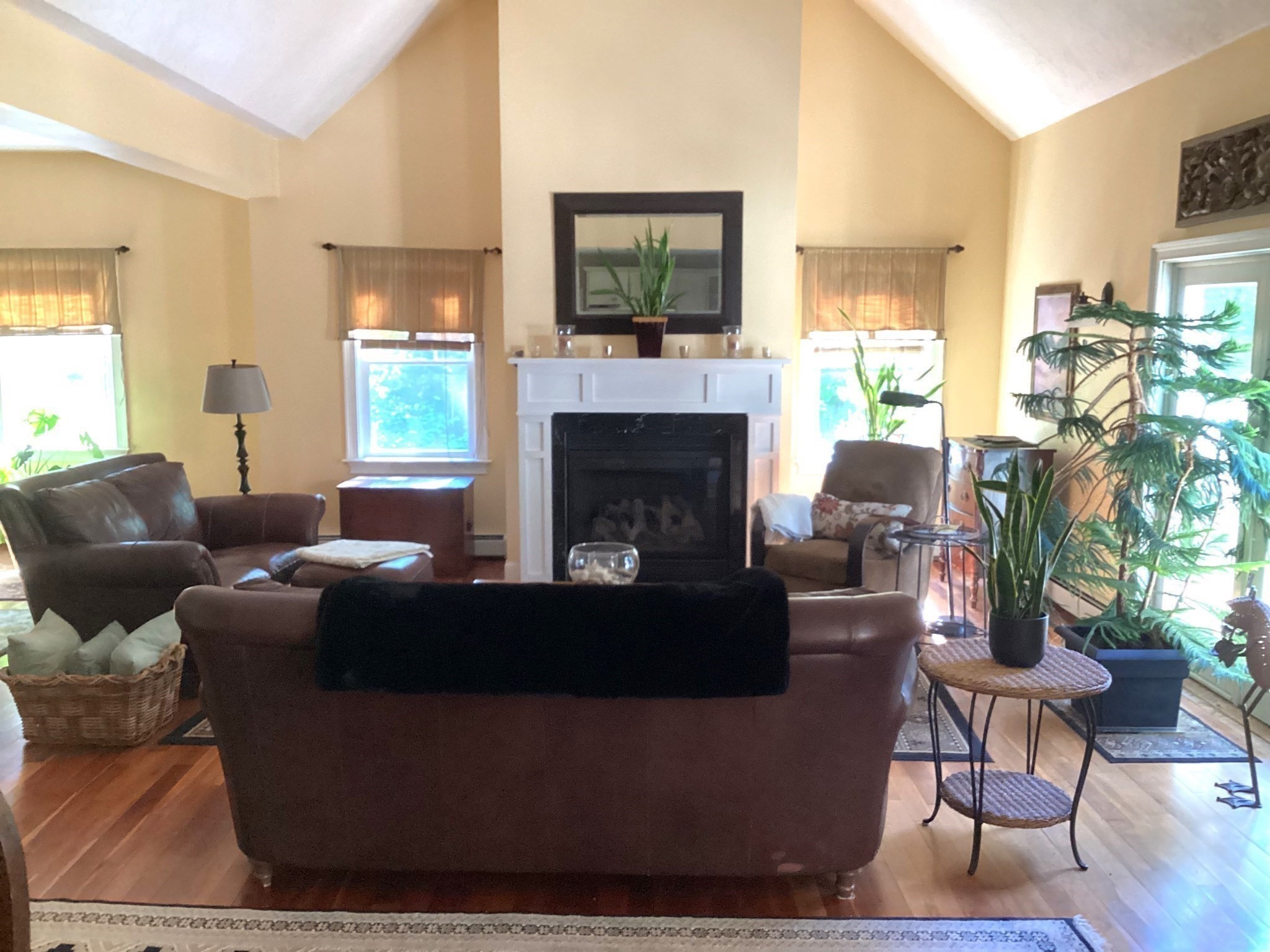 100 Choate Property Photo 22