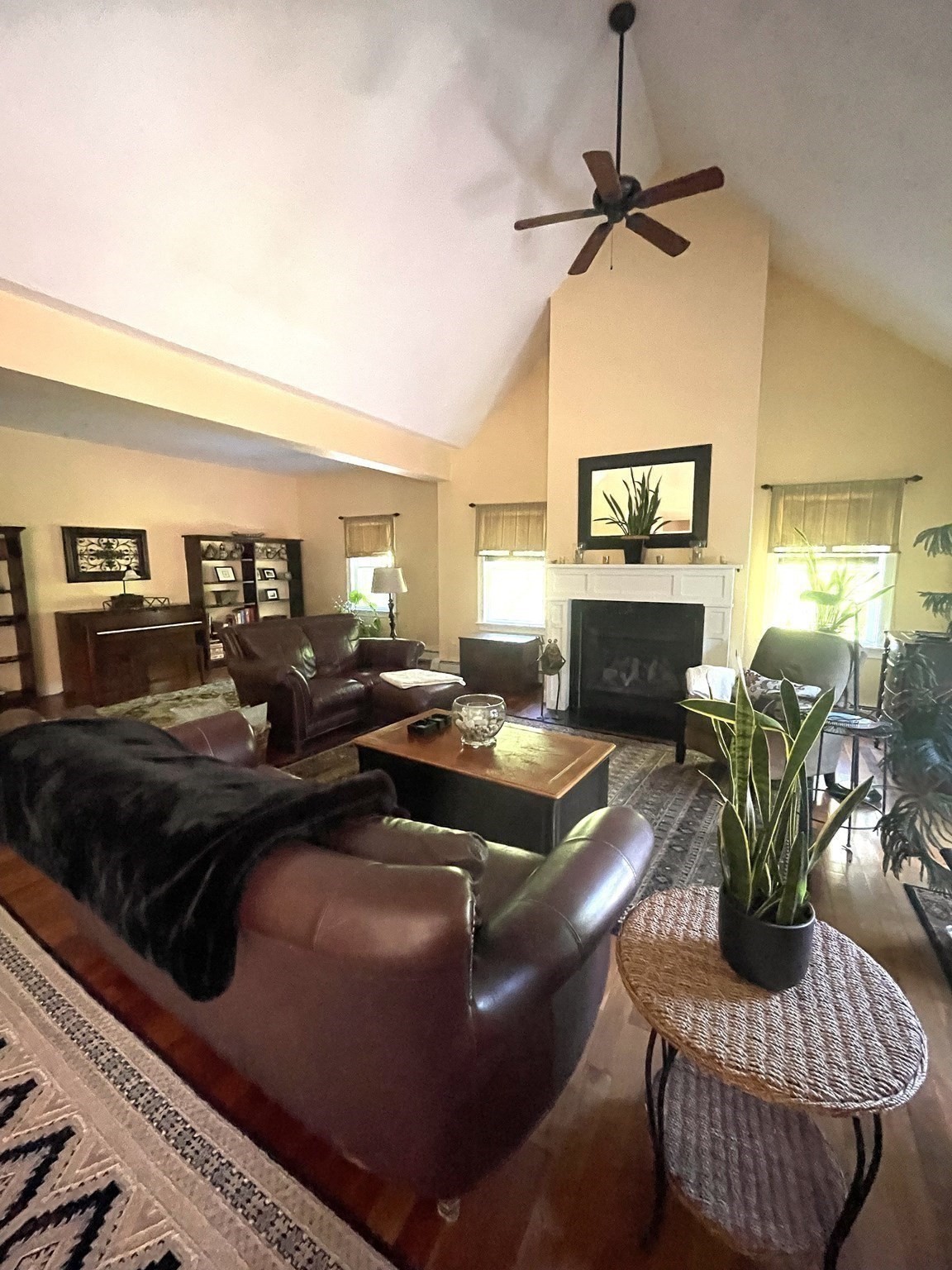 100 Choate Property Photo 23