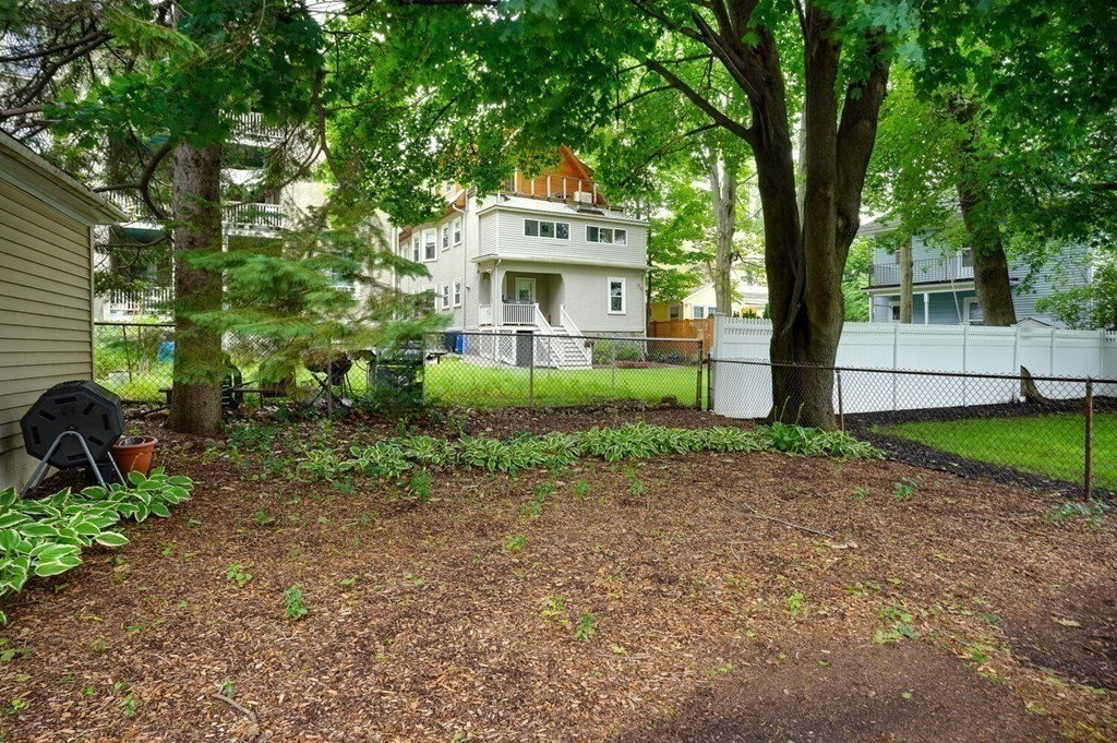26 Park Rd # 2 Property Photo 22