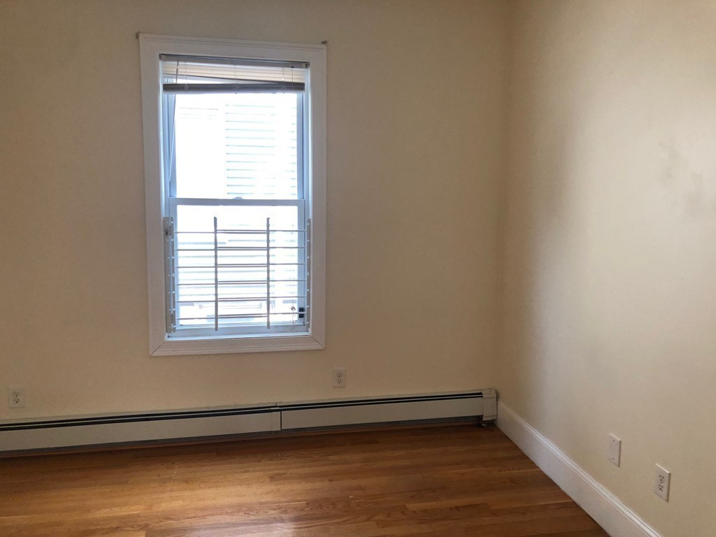 14 Schiller St # 1 Property Photo 17
