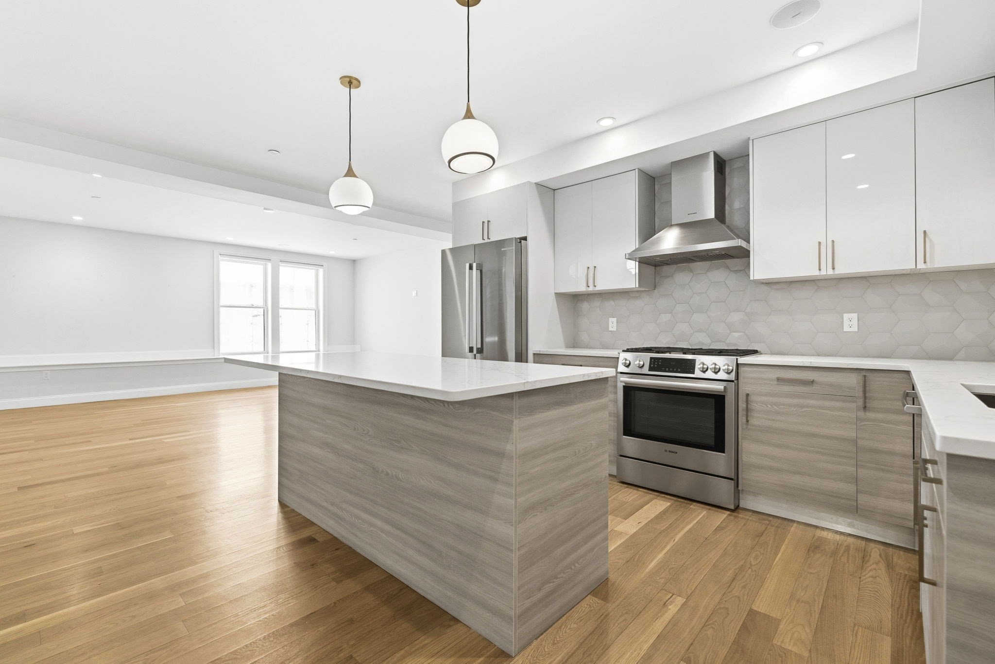 40 Westmoreland St # 2 Property Photo 1