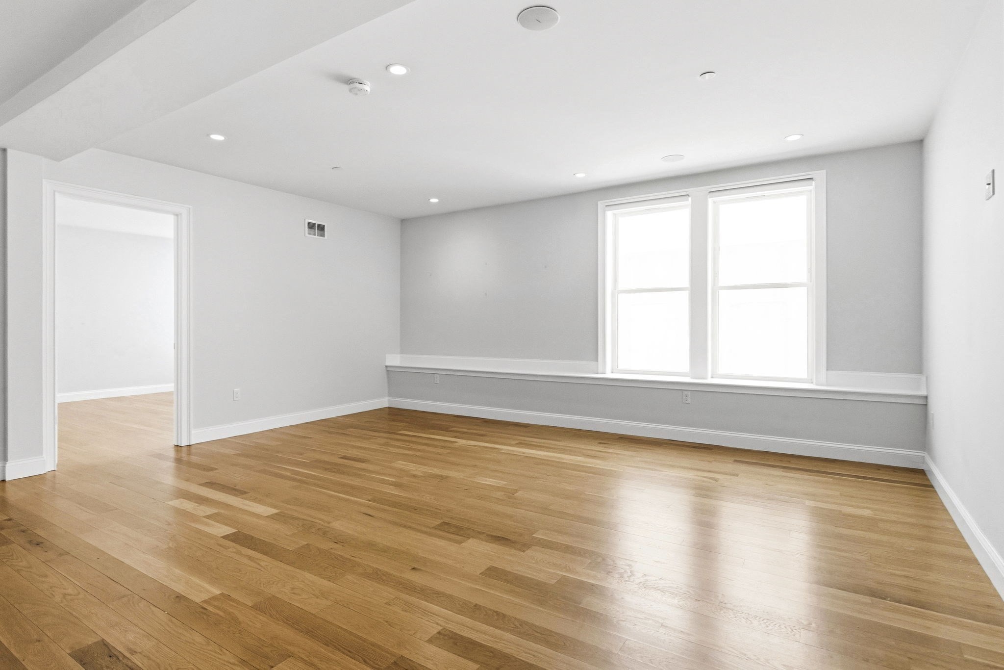 40 Westmoreland St # 2 Property Photo 10