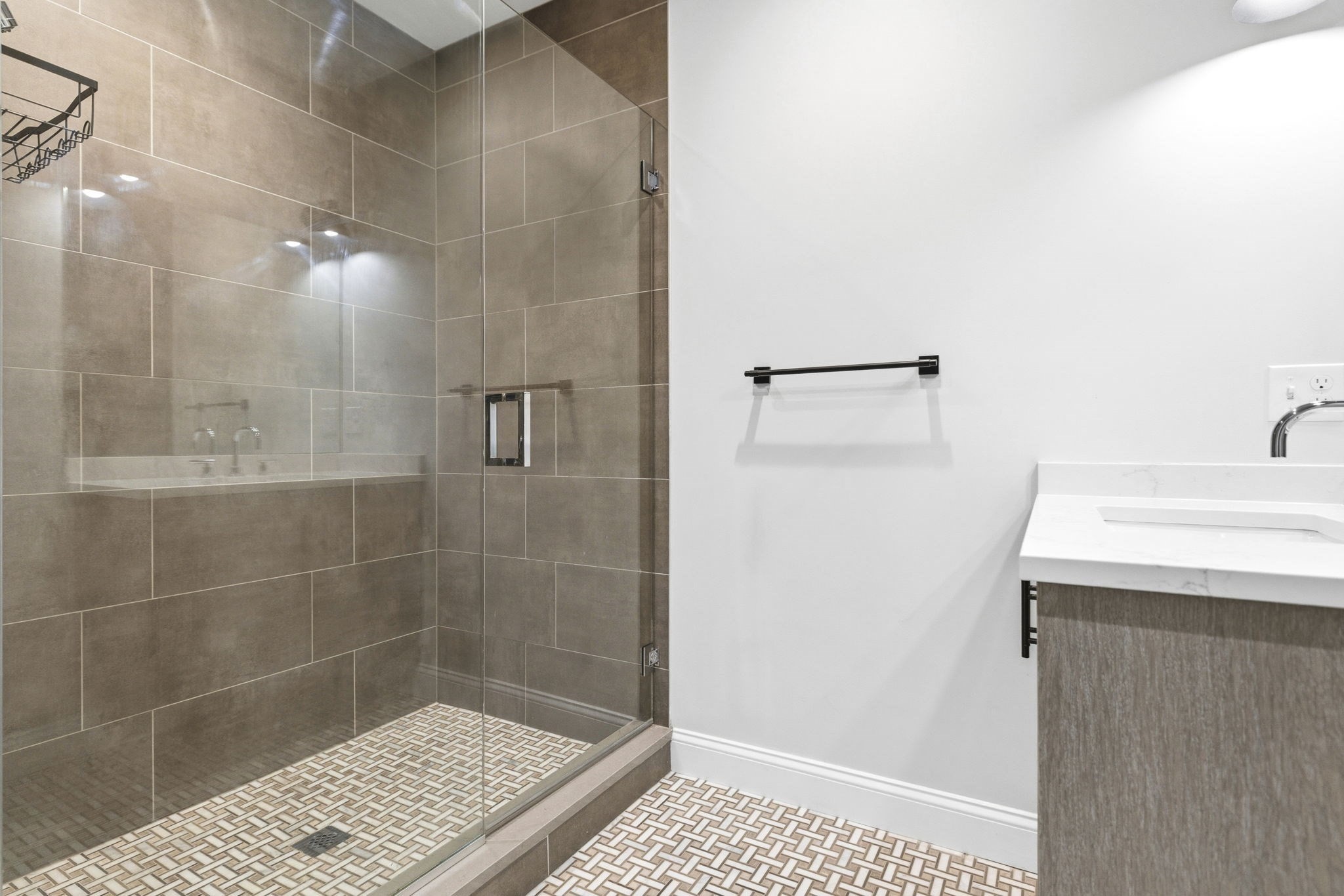 40 Westmoreland St # 2 Property Photo 15