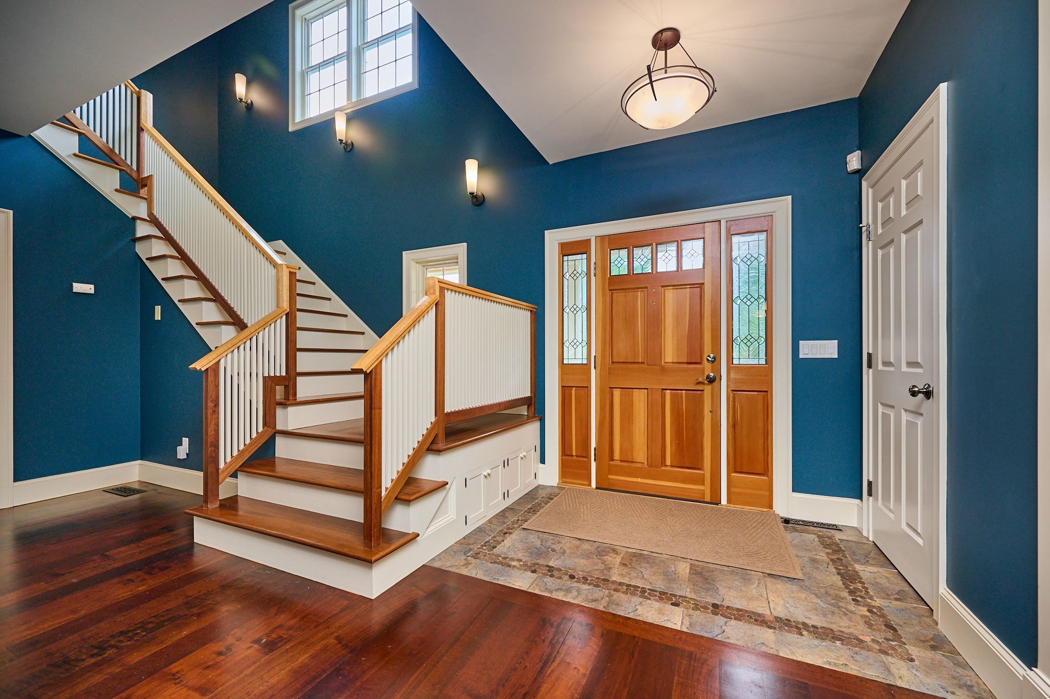 46 Sovereign Way Property Photo 2