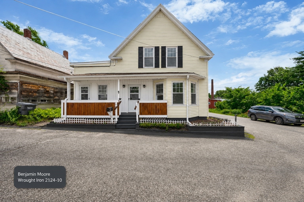 67 Fern St Property Photo 1