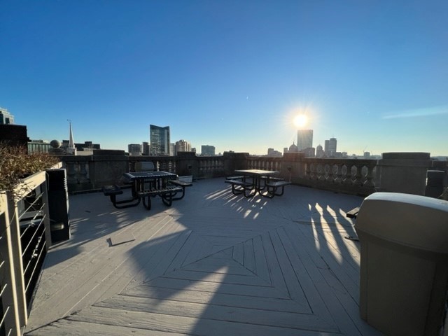 21 Beacon # 7f Property Photo 15