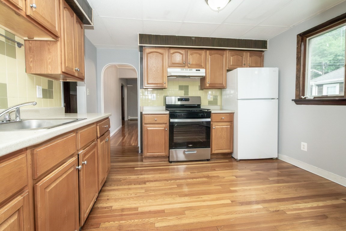 98 Winter St # 2 Property Photo 11