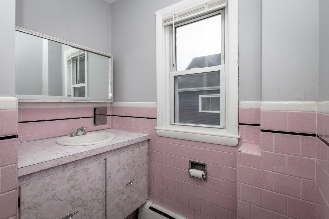 98 Winter St # 2 Property Photo 12