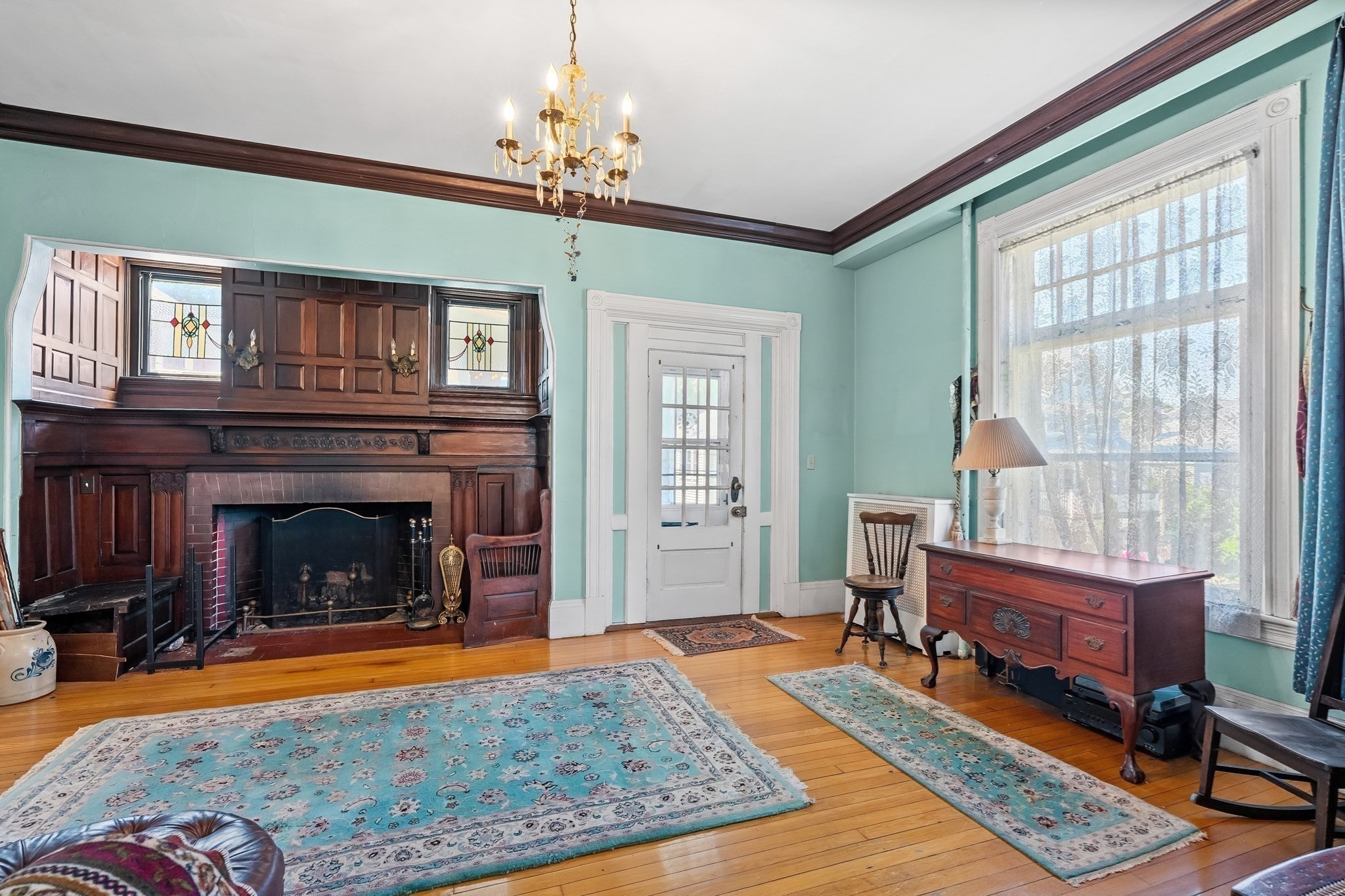 15 Fairfax St Property Photo 6