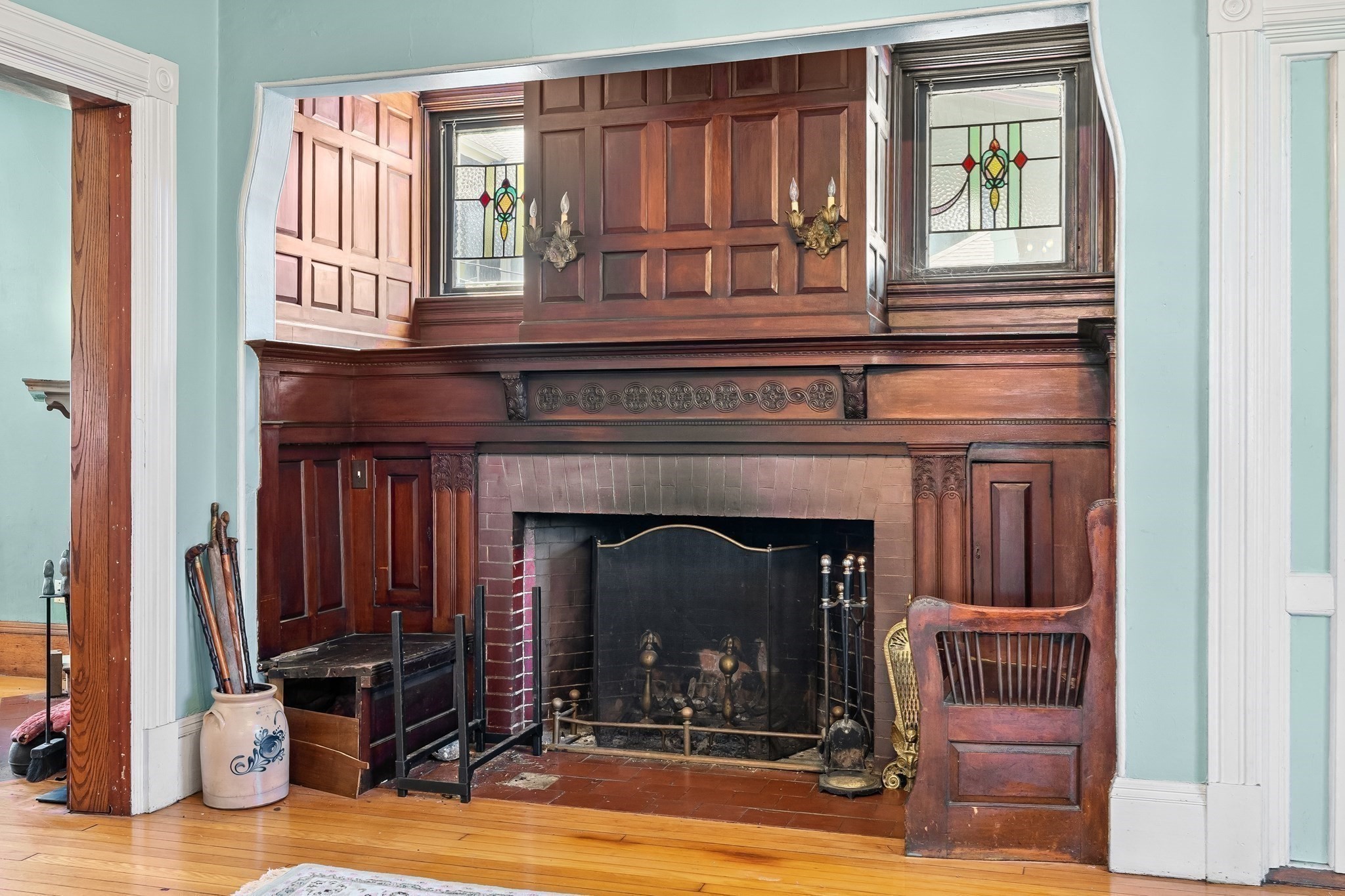 15 Fairfax St Property Photo 7