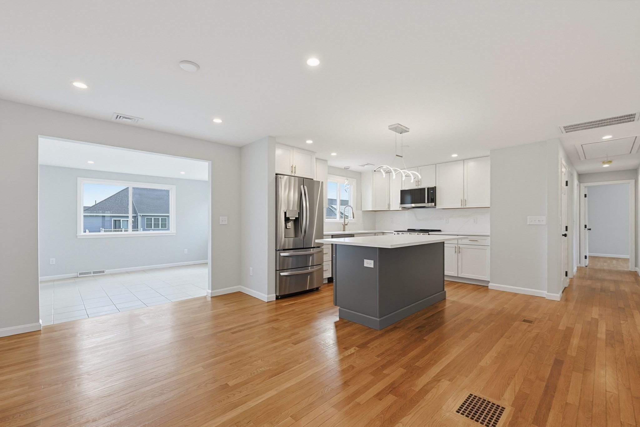84 Scotland St Property Photo 10
