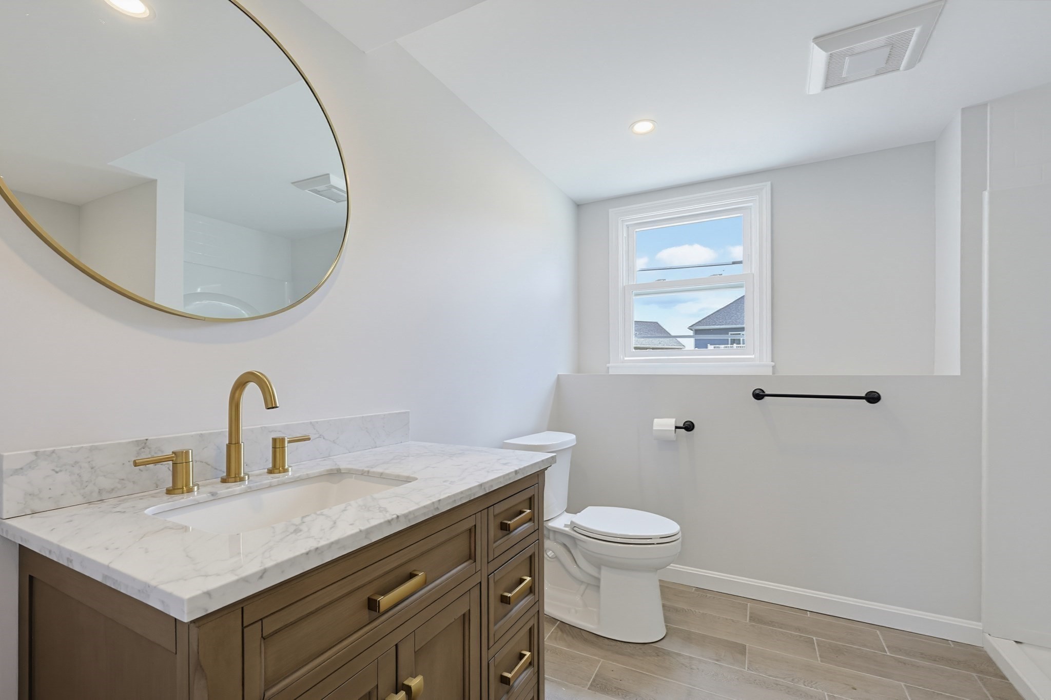 84 Scotland St Property Photo 24