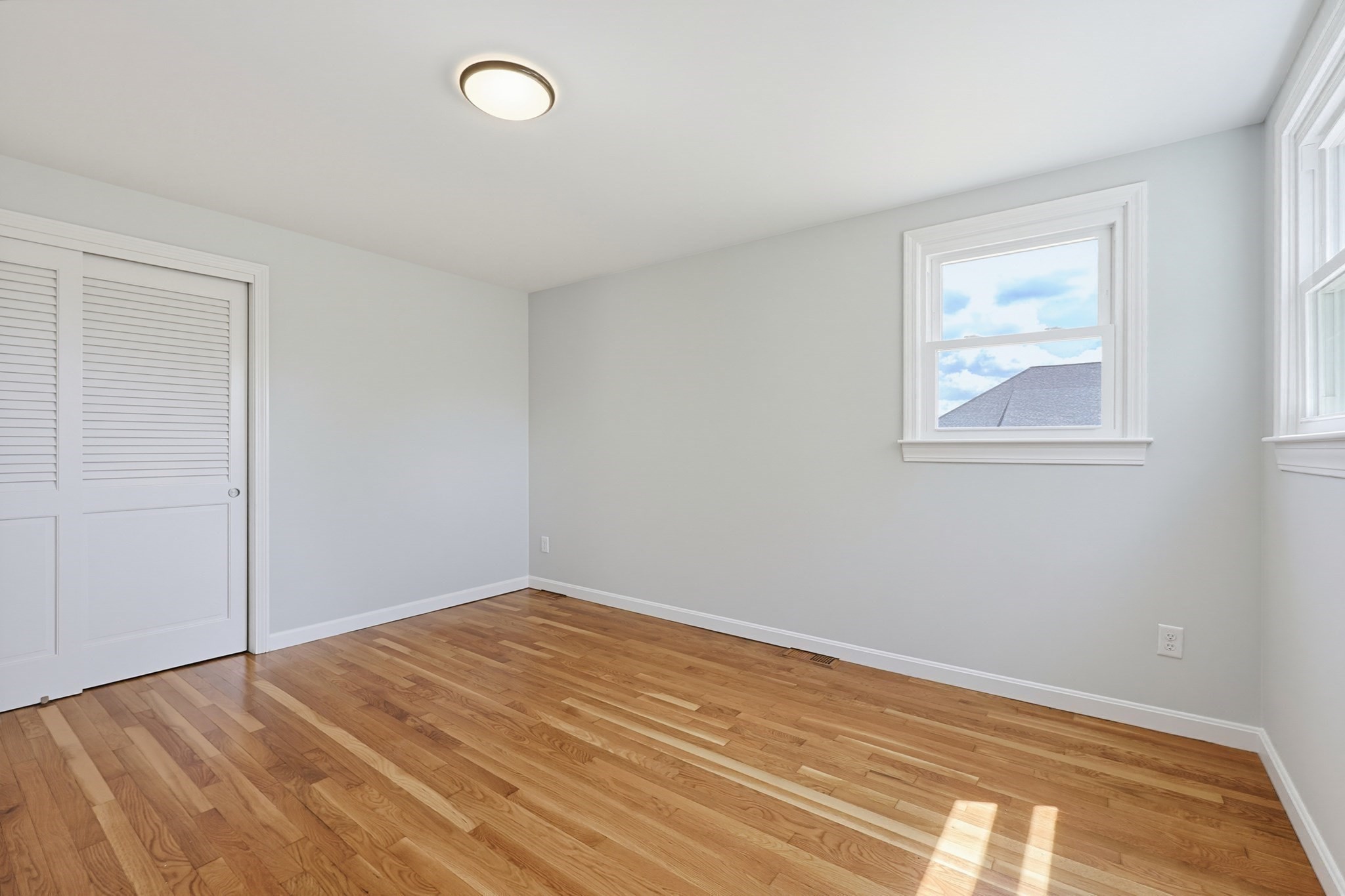 84 Scotland St Property Photo 27
