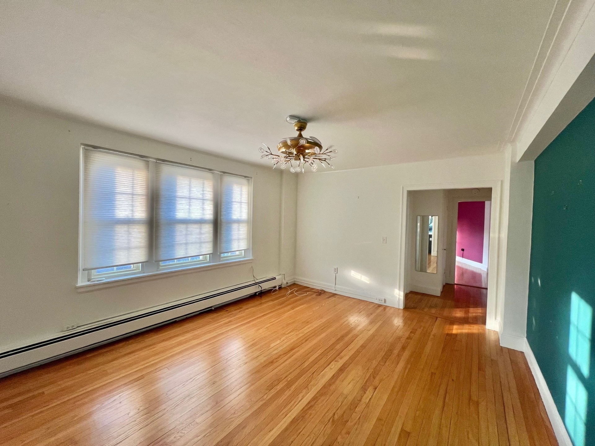 1450-1454 Beacon # 744 Property Photo 7