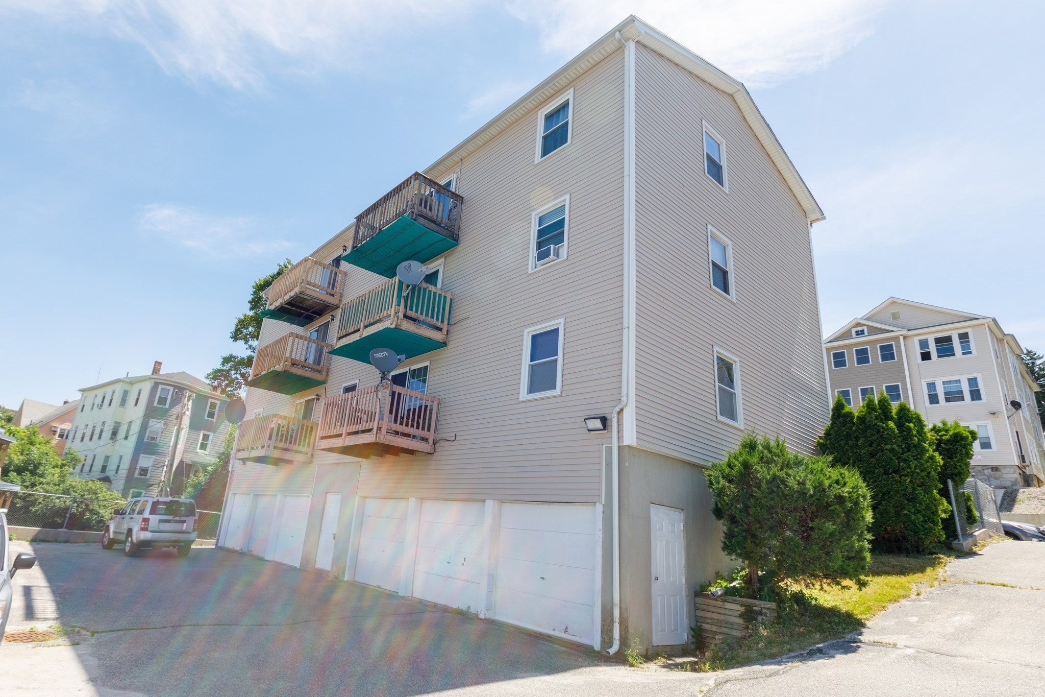 170 Perry Ave # 3a Property Photo 16