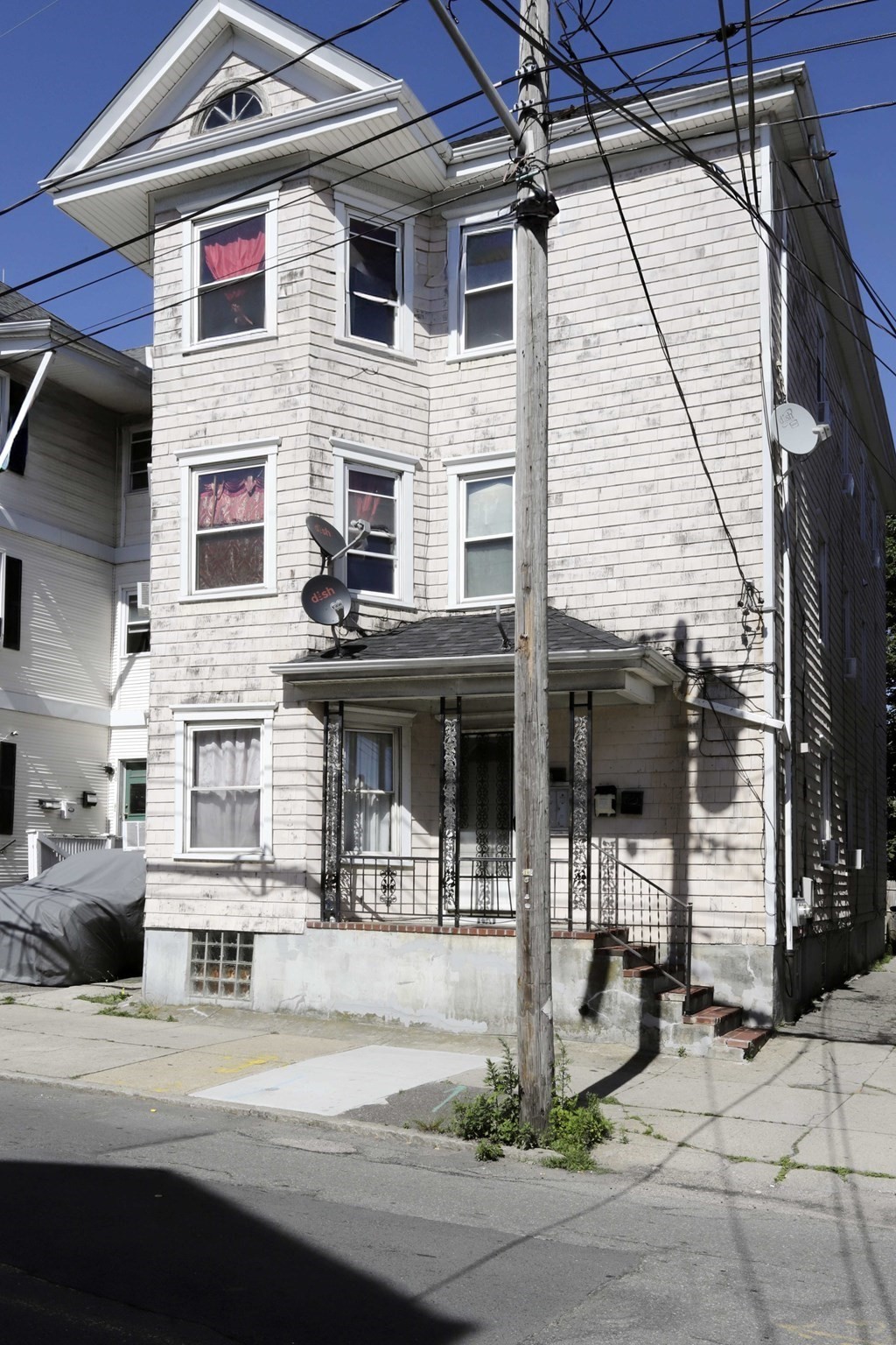 178 Ashley Blvd Property Photo 3
