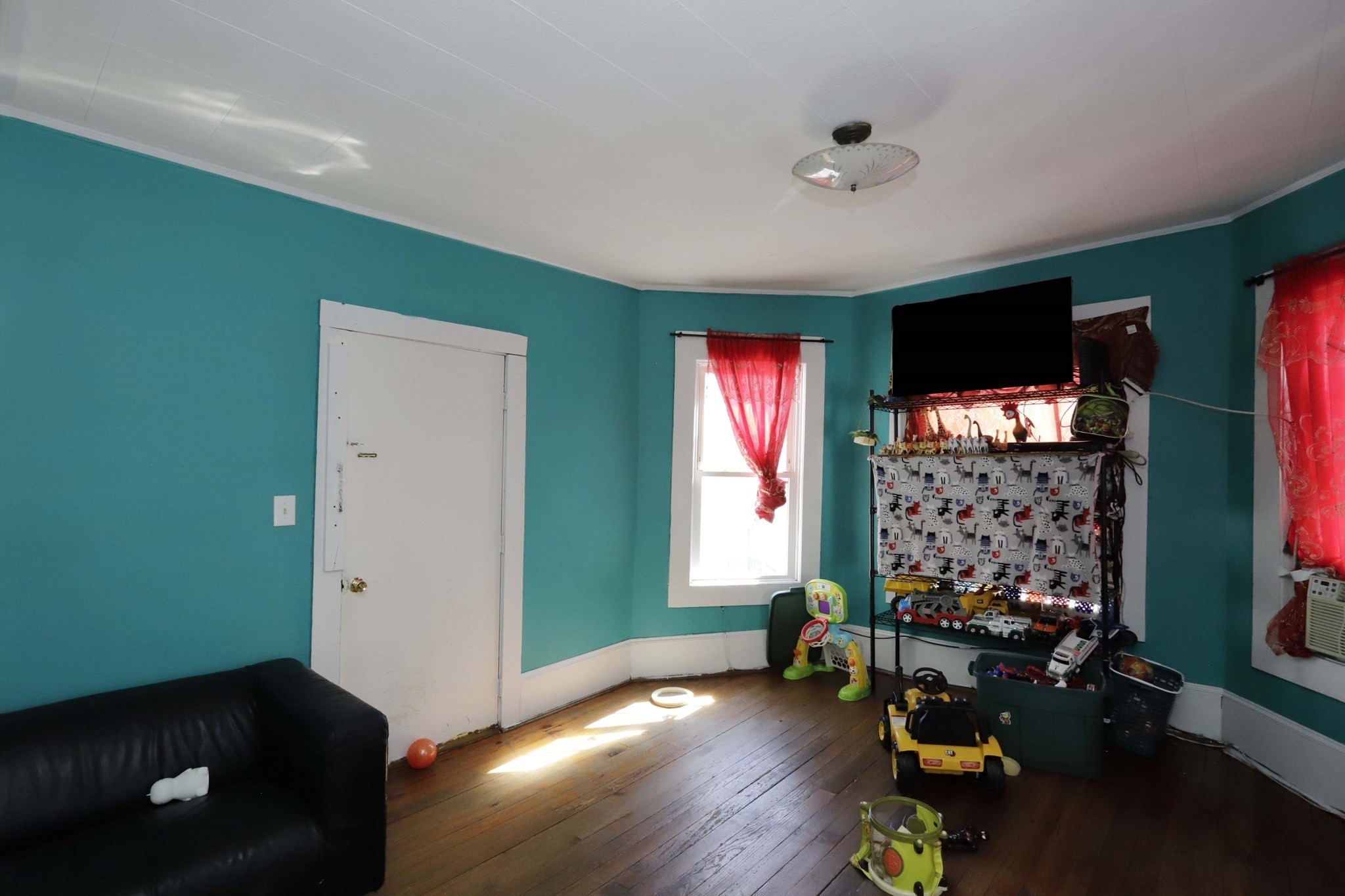 178 Ashley Blvd Property Photo 10