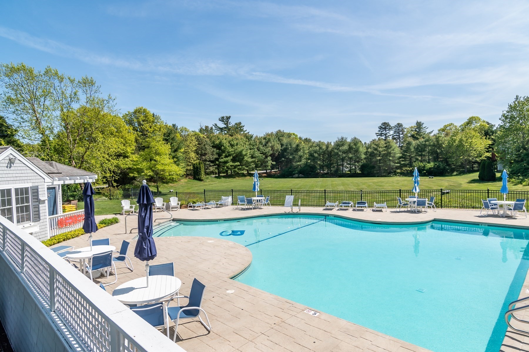 6 Hollyhock Knoll Ct # 115 Property Photo 25
