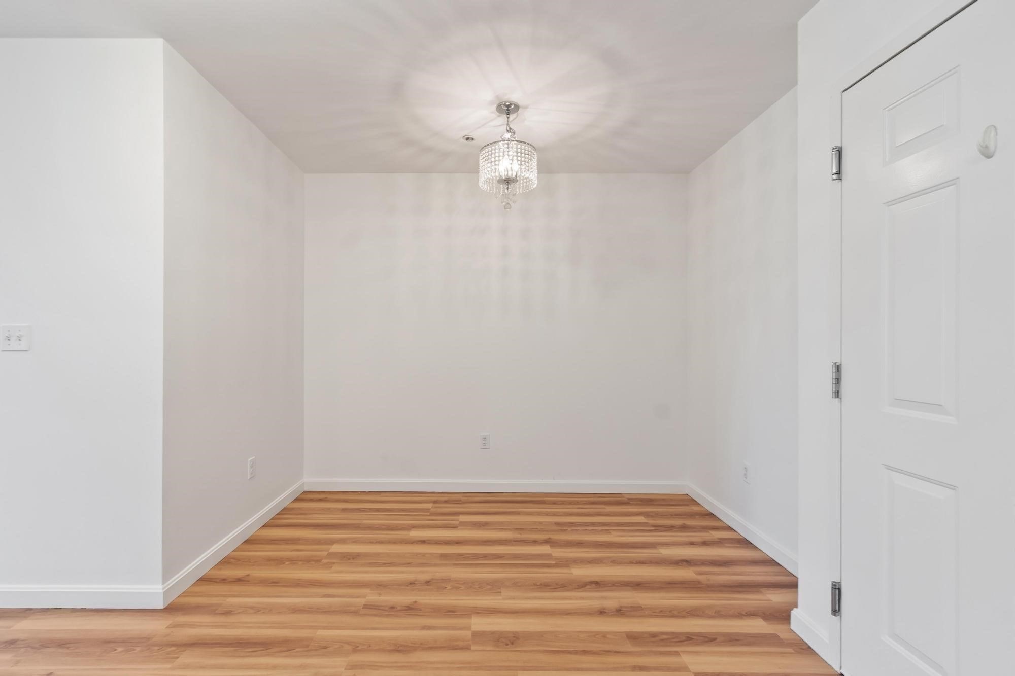 75 Walnut St # 302 Property Photo 10